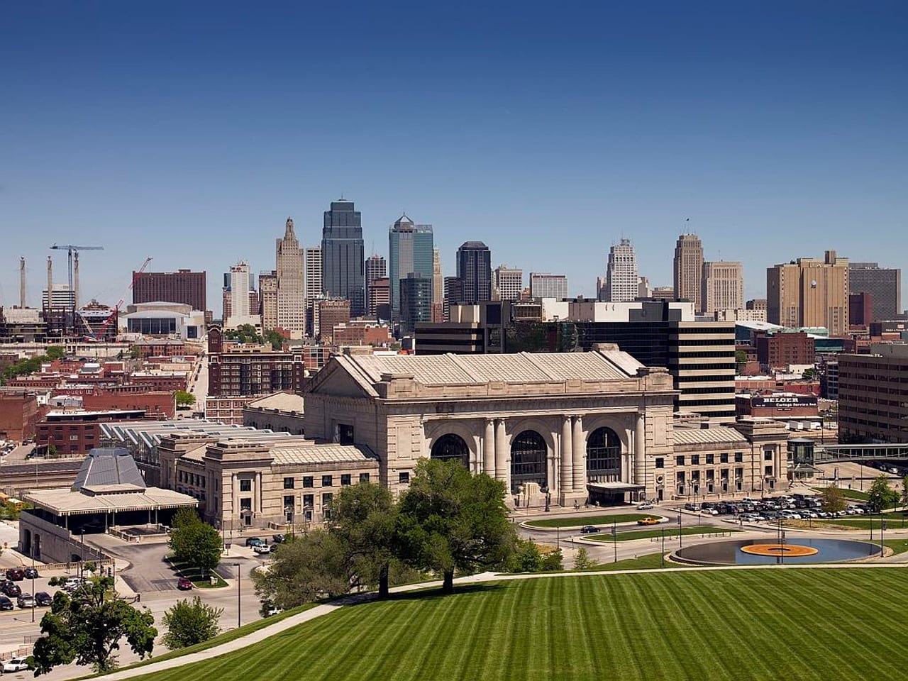 Image of the city where we provide answering service in Kansas City