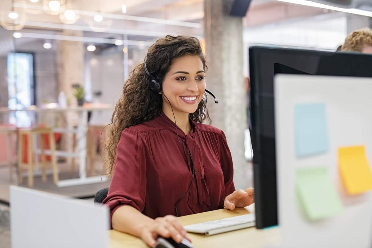 8 Important Things to Look for in a Bilingual Answering Service