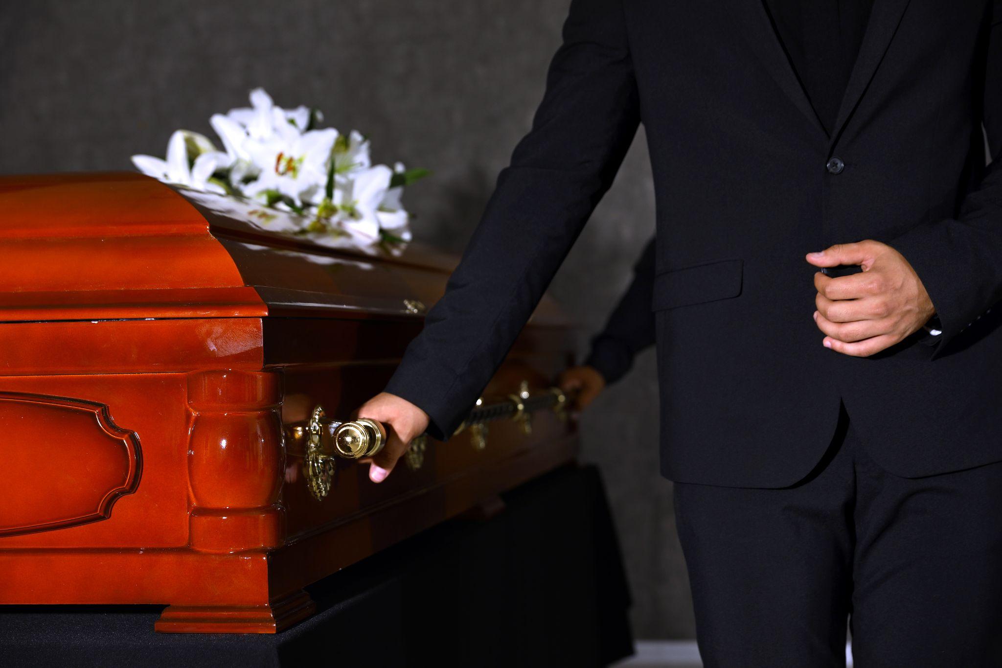 Choosing the Best Funeral Home Answering Service: What to Look For